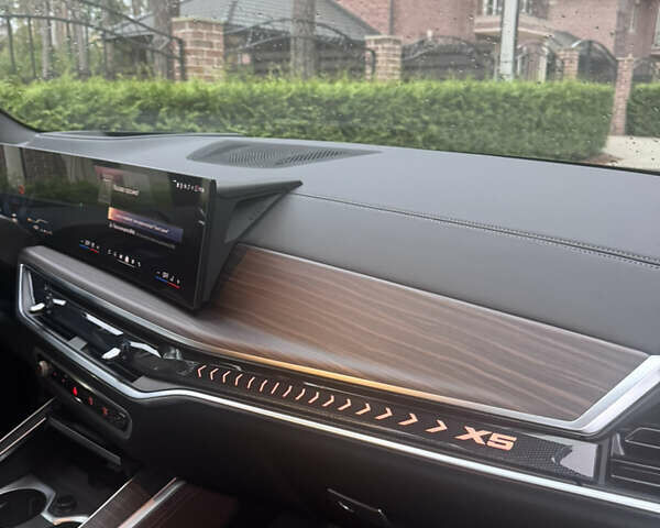 Черный БМВ Х5, объемом двигателя 2.99 л и пробегом 1 тыс. км за 142000 $, фото 20 на Automoto.ua