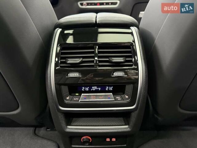 Чорний БМВ Х5, об'ємом двигуна 2.99 л та пробігом 1 тис. км за 136700 $, фото 49 на Automoto.ua