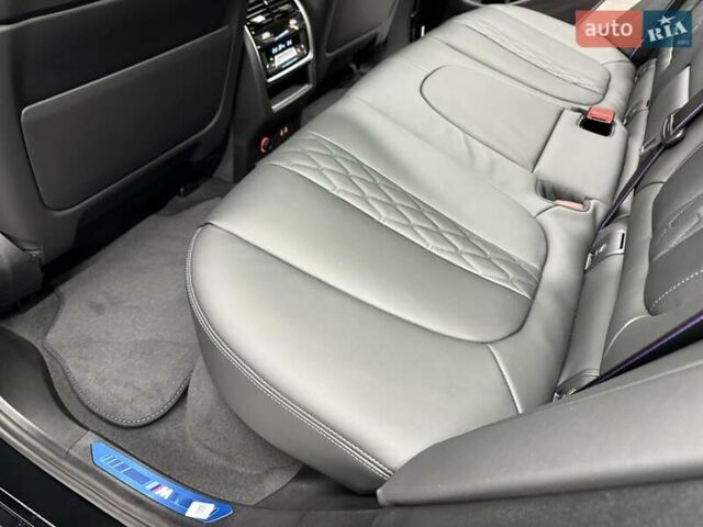 Чорний БМВ Х5, об'ємом двигуна 2.99 л та пробігом 1 тис. км за 136700 $, фото 39 на Automoto.ua