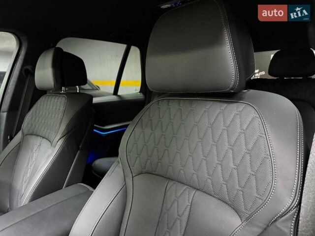 Черный БМВ Х5, объемом двигателя 4.4 л и пробегом 1 тыс. км за 159500 $, фото 57 на Automoto.ua