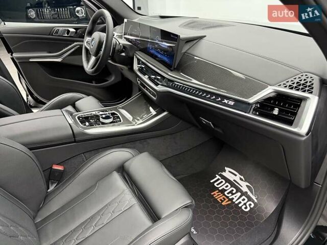 Чорний БМВ Х5, об'ємом двигуна 2.99 л та пробігом 1 тис. км за 136700 $, фото 55 на Automoto.ua