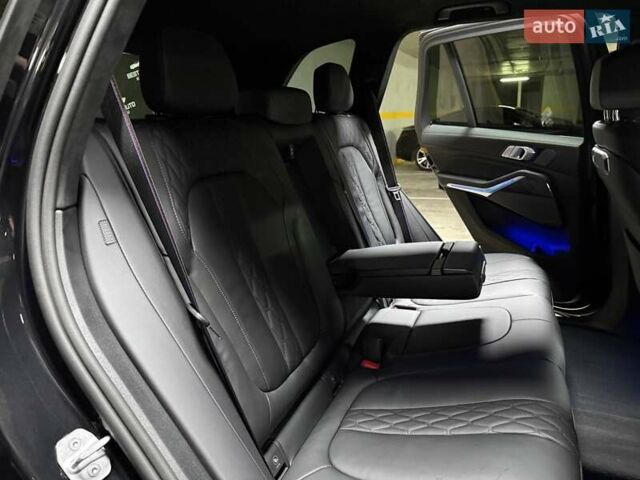 Черный БМВ Х5, объемом двигателя 4.4 л и пробегом 1 тыс. км за 159500 $, фото 75 на Automoto.ua