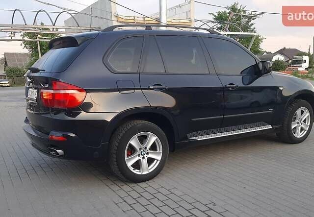 Фиолетовый БМВ Х5, объемом двигателя 4.8 л и пробегом 313 тыс. км за 8500 $, фото 2 на Automoto.ua