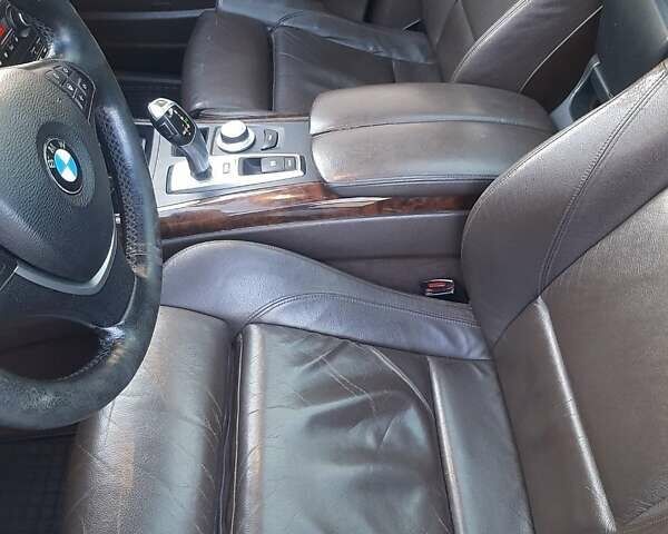 Фиолетовый БМВ Х5, объемом двигателя 4.8 л и пробегом 313 тыс. км за 8500 $, фото 5 на Automoto.ua
