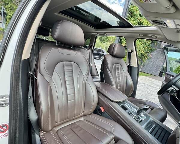 Фиолетовый БМВ Х5, объемом двигателя 2.99 л и пробегом 102 тыс. км за 40000 $, фото 12 на Automoto.ua