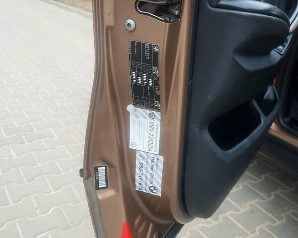 Коричневий БМВ Х5, об'ємом двигуна 2.98 л та пробігом 325 тис. км за 9200 $, фото 85 на Automoto.ua