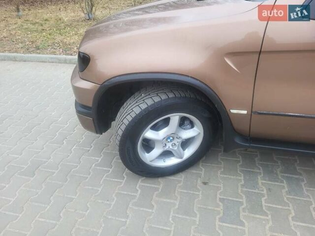 Коричневий БМВ Х5, об'ємом двигуна 2.98 л та пробігом 325 тис. км за 9200 $, фото 55 на Automoto.ua
