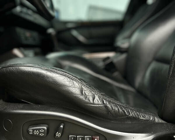 Коричневый БМВ Х5, объемом двигателя 3 л и пробегом 318 тыс. км за 9850 $, фото 28 на Automoto.ua