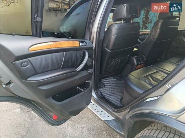 Коричневый БМВ Х5, объемом двигателя 4.8 л и пробегом 280 тыс. км за 7499 $, фото 12 на Automoto.ua