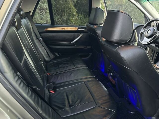 Коричневый БМВ Х5, объемом двигателя 3 л и пробегом 350 тыс. км за 7150 $, фото 13 на Automoto.ua