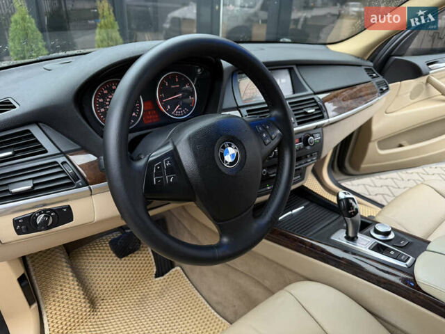 Коричневый БМВ Х5, объемом двигателя 2.99 л и пробегом 330 тыс. км за 14500 $, фото 13 на Automoto.ua