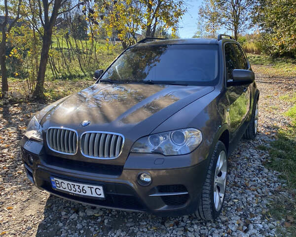 БМВ Х5 2010 в Новояворовск на Automoto.ua Коричневый БМВ Х5, объемом двигателя 2.99 л и пробегом 256 тыс. км за 16900 $, фото 2 на Automoto.ua