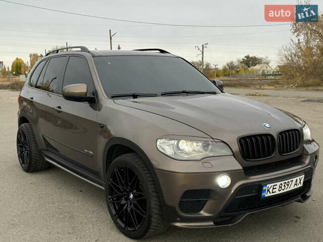 БМВ Х5 2010 в Новомосковске на Automoto.ua Коричневый БМВ Х5, объемом двигателя 2.98 л и пробегом 255 тыс. км за 12200 $, фото 2 на Automoto.ua