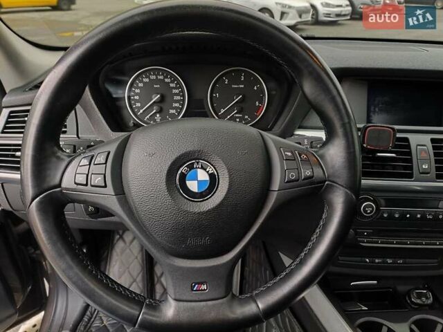 Коричневый БМВ Х5, объемом двигателя 3 л и пробегом 258 тыс. км за 17000 $, фото 17 на Automoto.ua