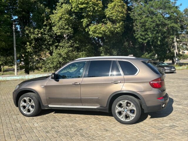 Коричневый БМВ Х5, объемом двигателя 3 л и пробегом 298 тыс. км за 13000 $, фото 4 на Automoto.ua