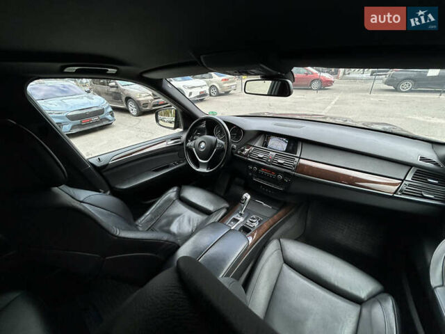 Коричневый БМВ Х5, объемом двигателя 2.99 л и пробегом 249 тыс. км за 19900 $, фото 26 на Automoto.ua