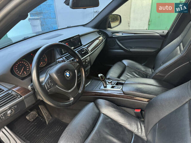 БМВ Х5 2010 в Новомосковске на Automoto.ua Коричневый БМВ Х5, объемом двигателя 2.98 л и пробегом 255 тыс. км за 12200 $, фото 10 на Automoto.ua