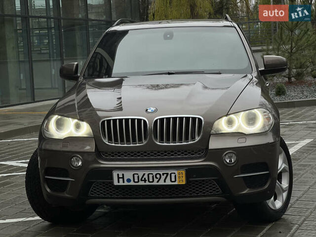 Коричневий БМВ Х5, об'ємом двигуна 3 л та пробігом 289 тис. км за 18500 $, фото 1 на Automoto.ua