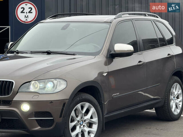 Коричневый БМВ Х5, объемом двигателя 2.98 л и пробегом 203 тыс. км за 11350 $, фото 4 на Automoto.ua