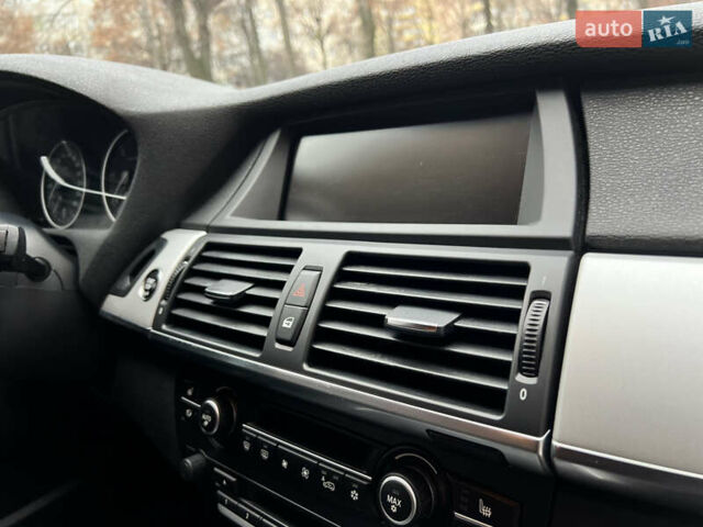 Коричневий БМВ Х5, об'ємом двигуна 3 л та пробігом 289 тис. км за 18500 $, фото 33 на Automoto.ua