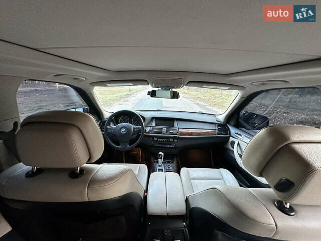 БМВ Х5 2010 в Чернигове на Automoto.ua Коричневый БМВ Х5, объемом двигателя 3 л и пробегом 303 тыс. км за 12800 $, фото 36 на Automoto.ua
