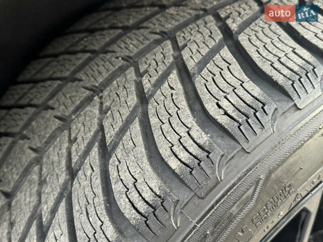 БМВ Х5 2010 в Новомосковске на Automoto.ua Коричневый БМВ Х5, объемом двигателя 2.98 л и пробегом 255 тыс. км за 12200 $, фото 5 на Automoto.ua