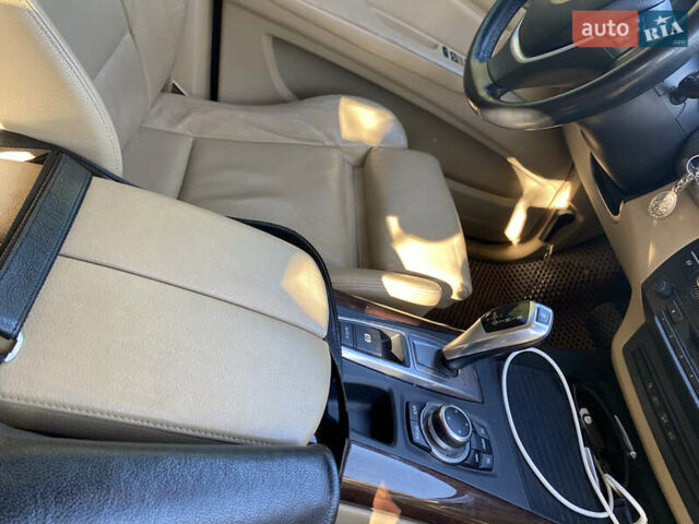 БМВ Х5 2010 в Новояворовск на Automoto.ua Коричневый БМВ Х5, объемом двигателя 2.99 л и пробегом 256 тыс. км за 16900 $, фото 11 на Automoto.ua