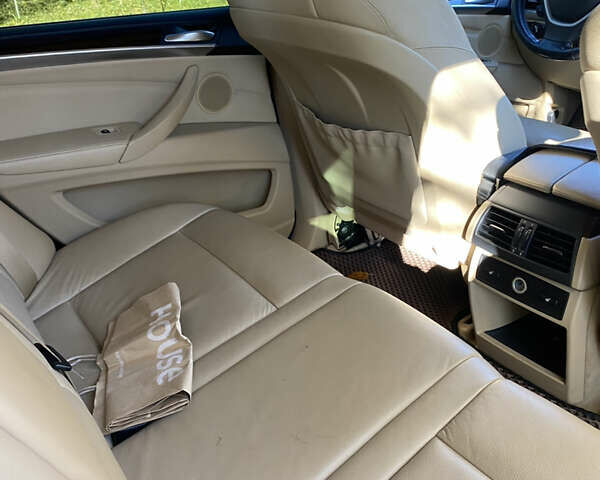 БМВ Х5 2010 в Новояворовск на Automoto.ua Коричневый БМВ Х5, объемом двигателя 2.99 л и пробегом 256 тыс. км за 16900 $, фото 14 на Automoto.ua