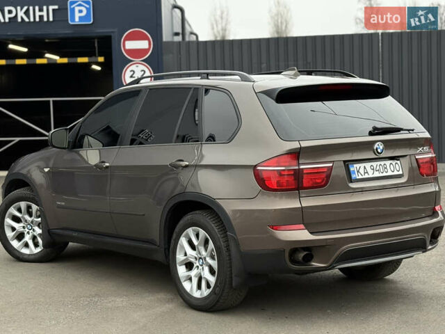 Коричневый БМВ Х5, объемом двигателя 2.98 л и пробегом 304 тыс. км за 10400 $, фото 4 на Automoto.ua