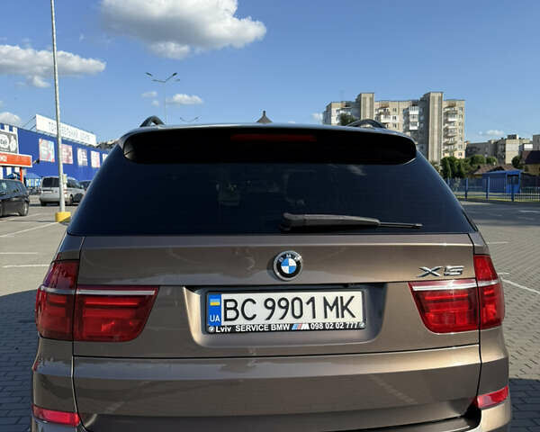 Коричневый БМВ Х5, объемом двигателя 2.99 л и пробегом 253 тыс. км за 19000 $, фото 5 на Automoto.ua