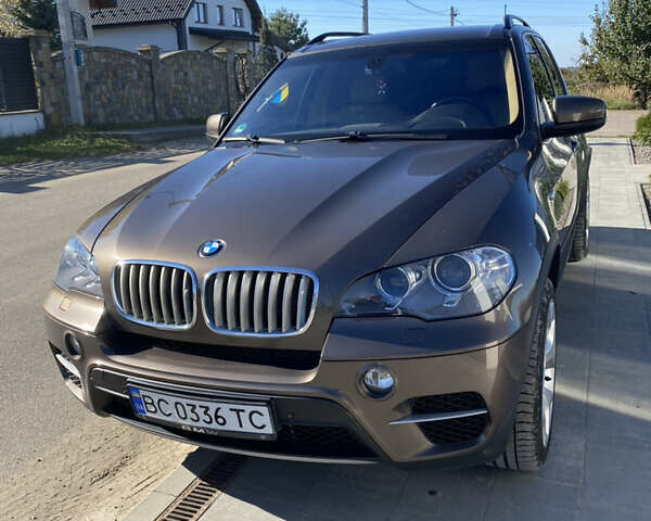 БМВ Х5 2010 в Новояворовск на Automoto.ua Коричневый БМВ Х5, объемом двигателя 2.99 л и пробегом 256 тыс. км за 16900 $, фото 43 на Automoto.ua