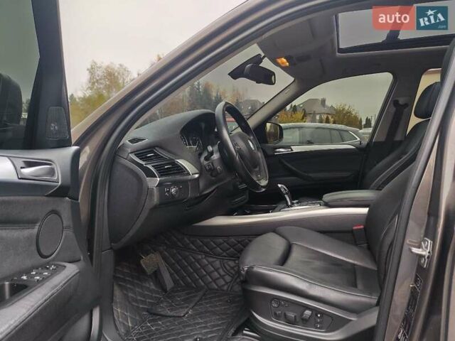 Коричневый БМВ Х5, объемом двигателя 3 л и пробегом 258 тыс. км за 17000 $, фото 8 на Automoto.ua