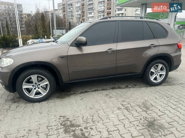 Коричневый БМВ Х5, объемом двигателя 2.99 л и пробегом 312 тыс. км за 15999 $, фото 13 на Automoto.ua