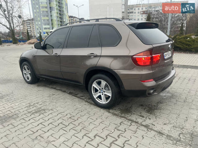 Коричневый БМВ Х5, объемом двигателя 2.99 л и пробегом 312 тыс. км за 15999 $, фото 12 на Automoto.ua