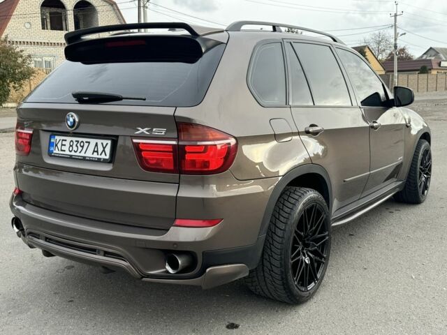 Коричневый БМВ Х5, объемом двигателя 3 л и пробегом 255 тыс. км за 12200 $, фото 6 на Automoto.ua