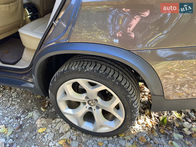 БМВ Х5 2010 в Новояворовск на Automoto.ua Коричневый БМВ Х5, объемом двигателя 2.99 л и пробегом 256 тыс. км за 16900 $, фото 20 на Automoto.ua