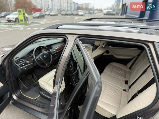 Коричневый БМВ Х5, объемом двигателя 2.98 л и пробегом 203 тыс. км за 11350 $, фото 17 на Automoto.ua
