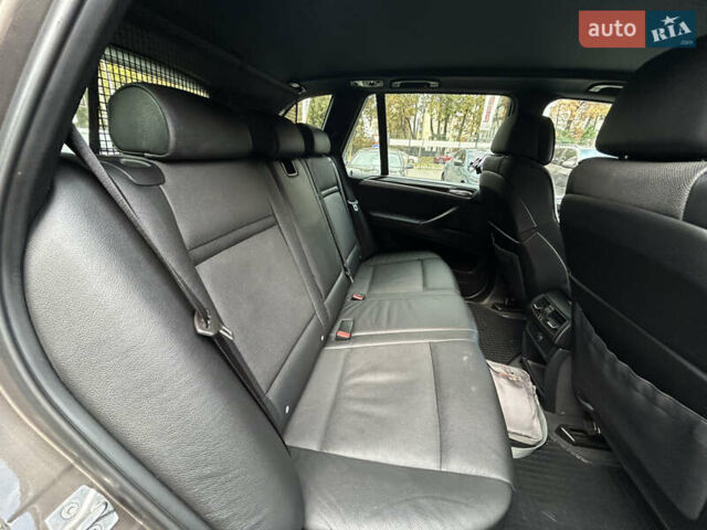 Коричневый БМВ Х5, объемом двигателя 2.99 л и пробегом 249 тыс. км за 19900 $, фото 24 на Automoto.ua