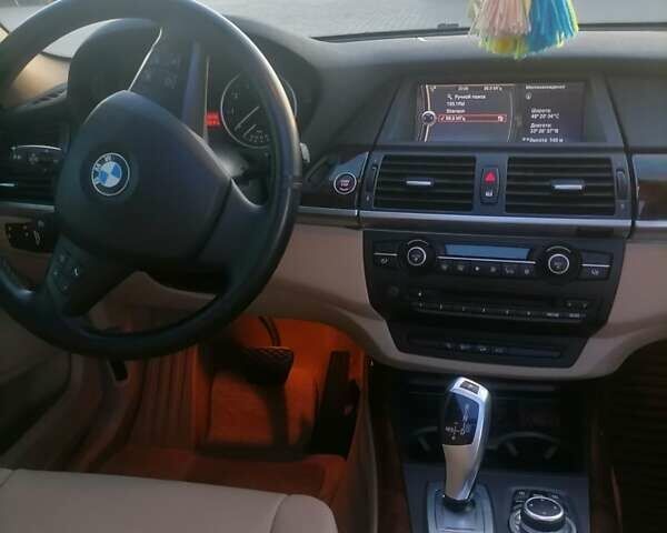 БМВ Х5 2011 у Дніпро (Дніпропетровську) на Automoto.ua Коричневий БМВ Х5, об'ємом двигуна 2.98 л та пробігом 230 тис. км за 15500 $, фото 8 на Automoto.ua