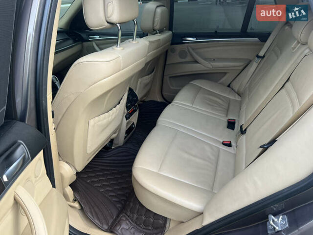 Коричневий БМВ Х5, об'ємом двигуна 3 л та пробігом 329 тис. км за 16500 $, фото 31 на Automoto.ua