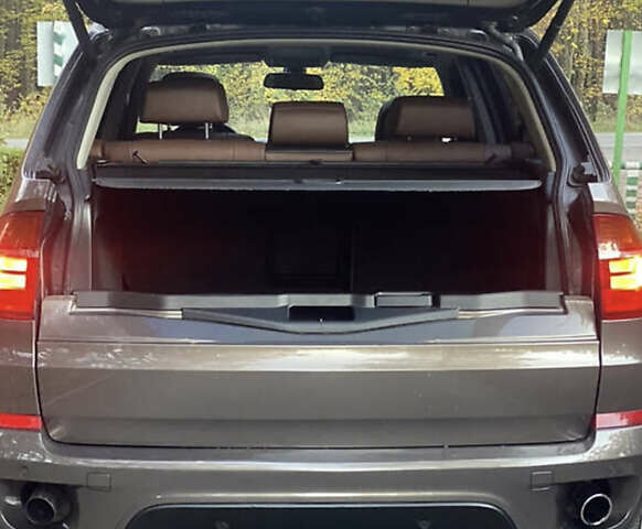 Коричневий БМВ Х5, об'ємом двигуна 3 л та пробігом 232 тис. км за 19800 $, фото 7 на Automoto.ua