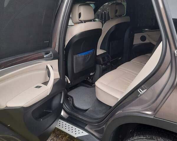 Коричневий БМВ Х5, об'ємом двигуна 2.99 л та пробігом 290 тис. км за 15800 $, фото 7 на Automoto.ua