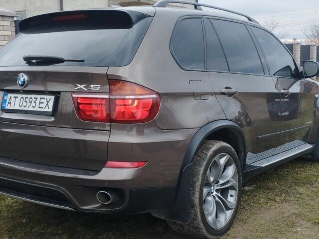 Коричневый БМВ Х5, объемом двигателя 3 л и пробегом 230 тыс. км за 17300 $, фото 1 на Automoto.ua
