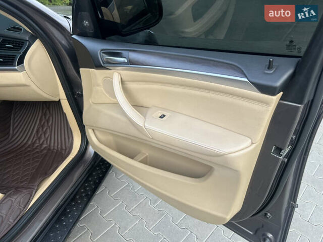 Коричневий БМВ Х5, об'ємом двигуна 3 л та пробігом 329 тис. км за 16500 $, фото 37 на Automoto.ua