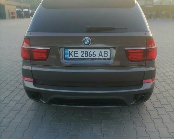 БМВ Х5 2011 у Дніпро (Дніпропетровську) на Automoto.ua Коричневий БМВ Х5, об'ємом двигуна 2.98 л та пробігом 230 тис. км за 15500 $, фото 5 на Automoto.ua