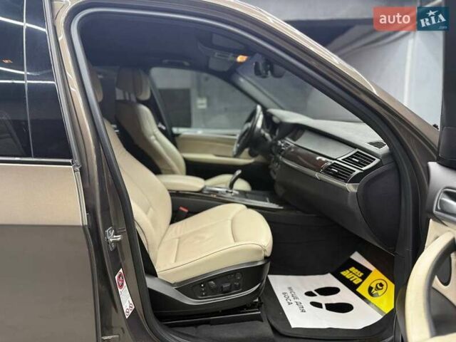 БМВ Х5 2011 в Черновцах на Automoto.ua Коричневый БМВ Х5, объемом двигателя 3 л и пробегом 90 тыс. км за 23000 $, фото 9 на Automoto.ua