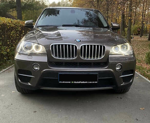 Коричневий БМВ Х5, об'ємом двигуна 3 л та пробігом 232 тис. км за 19800 $, фото 1 на Automoto.ua