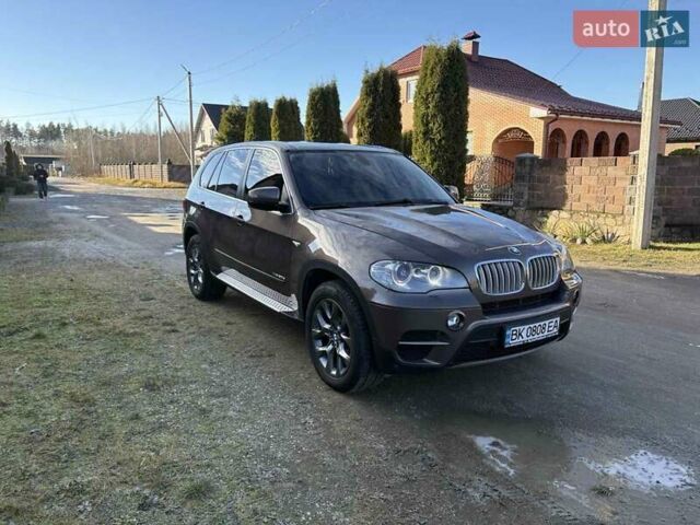 Коричневий БМВ Х5, об'ємом двигуна 3 л та пробігом 238 тис. км за 16000 $, фото 3 на Automoto.ua