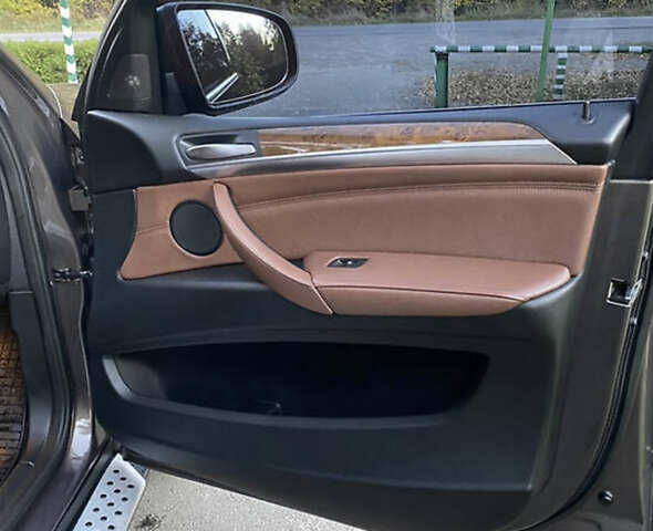 Коричневий БМВ Х5, об'ємом двигуна 3 л та пробігом 232 тис. км за 19800 $, фото 15 на Automoto.ua