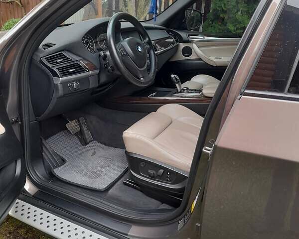 Коричневий БМВ Х5, об'ємом двигуна 2.99 л та пробігом 290 тис. км за 15800 $, фото 9 на Automoto.ua